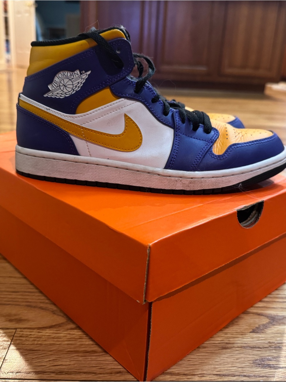 Nike Air Jordan 1 Mid White Purple Gold Men’s Athletic Shoes